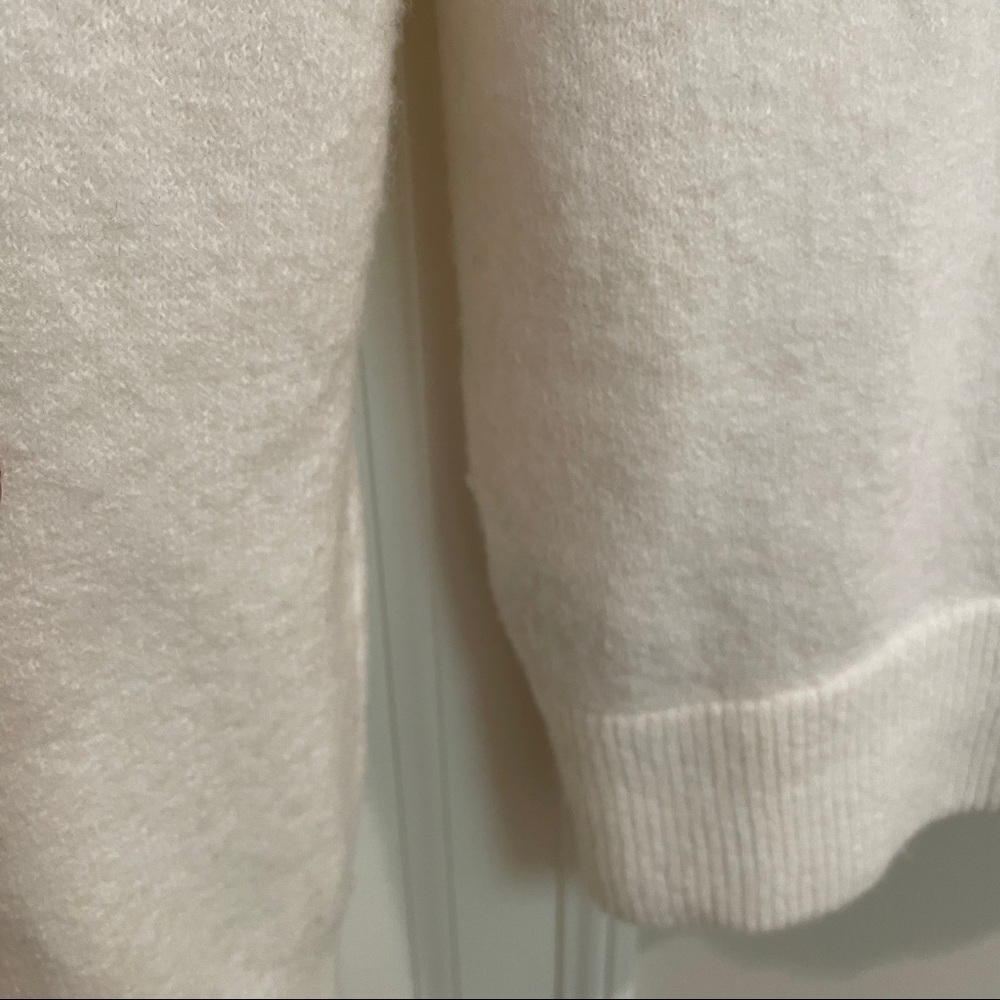 Madewell crisscross cozy white sweater - Picture 4 of 5